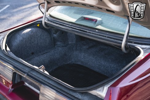 Used 1988 Ford Thunderbird image 26