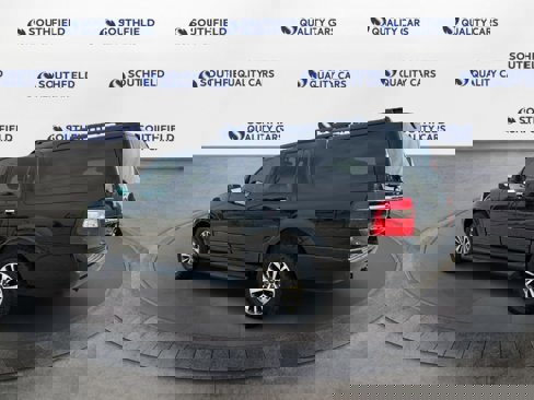 Used 2017 Ford Expedition EL XLT image 4