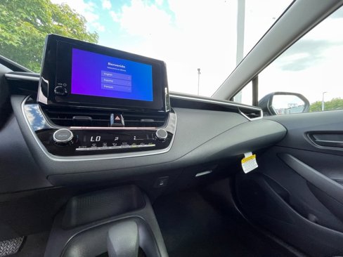 New 2025 Toyota Corolla LE image 7