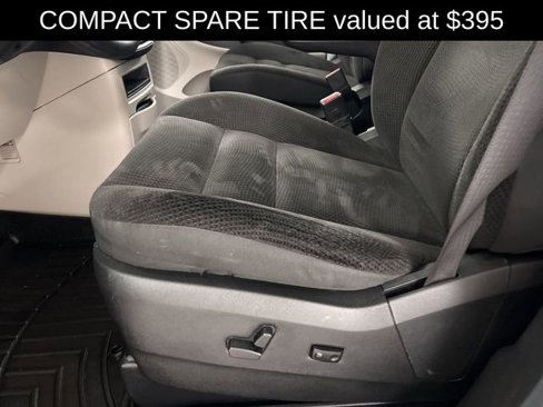 Used 2018 Dodge Grand Caravan SE image 5
