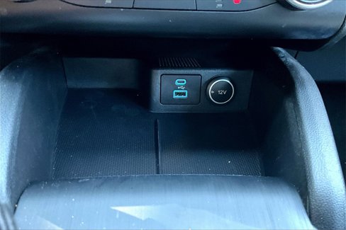 Used 2020 Ford Escape SE image 15