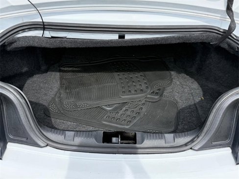 Used 2021 Ford Mustang Premium image 4