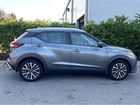 Used 2021 Nissan Kicks SV w/ Exterior Package image 24