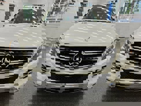 Used 2013 Mercedes-Benz ML 350 4MATIC image 2