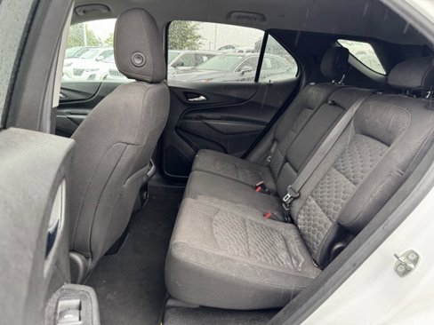 Used 2018 Chevrolet Equinox LT image 21