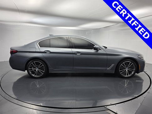 Certified 2022 BMW 530i w/ Premium Package image 7