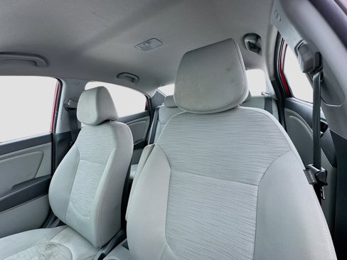 Used 2016 Hyundai Accent SE image 11