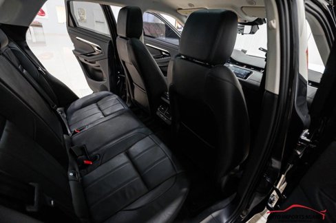 Used 2022 Land Rover Range Rover Evoque SE image 55