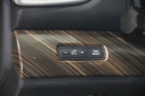 Used 2016 Nissan Maxima Platinum image 14