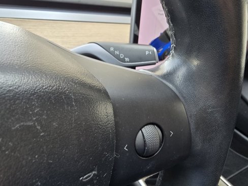 Used 2018 Tesla Model 3 Long Range image 36