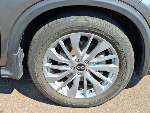Certified 2024 INFINITI QX50 Luxe image 8