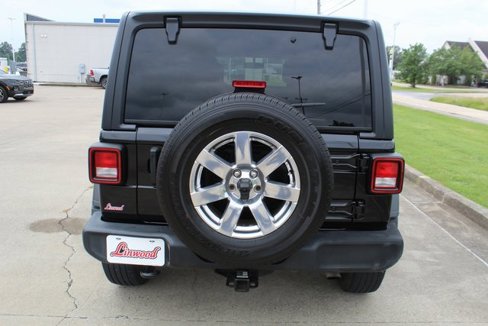 Used 2021 Jeep Wrangler Unlimited Sport image 4
