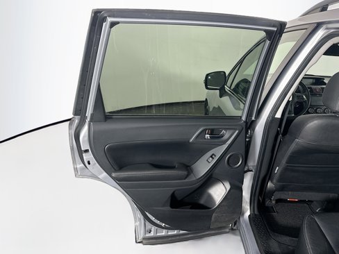 Used 2015 Subaru Forester 2.0XT Touring w/ Eyesight & Navigation System image 27