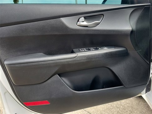 Used 2019 Kia Forte LXS image 15