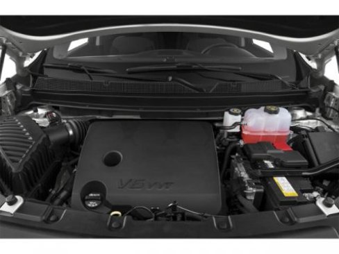 Used 2021 Chevrolet Traverse LT image 16