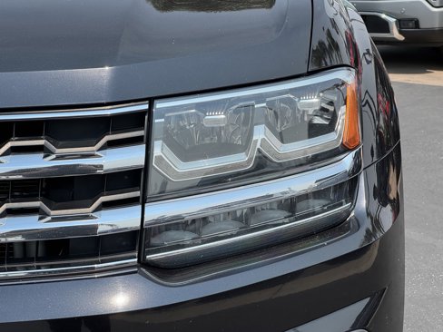 Used 2019 Volkswagen Atlas S w/ Towing Package image 6