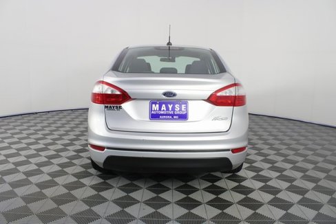 Used 2015 Ford Fiesta S image 21