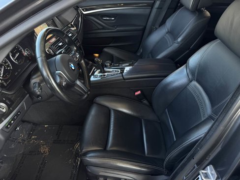 Used 2016 BMW 550i Sedan image 13