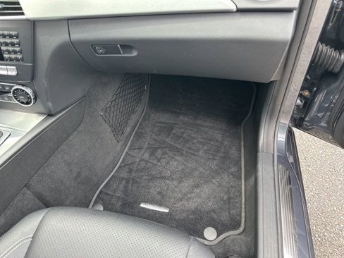 Used 2015 Mercedes-Benz C 250 Coupe image 28