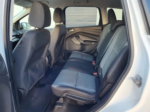 Used 2015 Ford Escape SE w/ Equipment Group 201A image 15