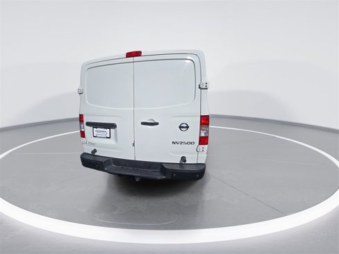 Used 2020 Nissan NV 2500 SV image 7
