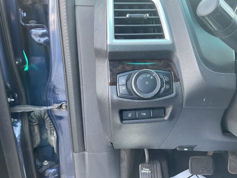Used 2012 Ford Explorer Limited image 12