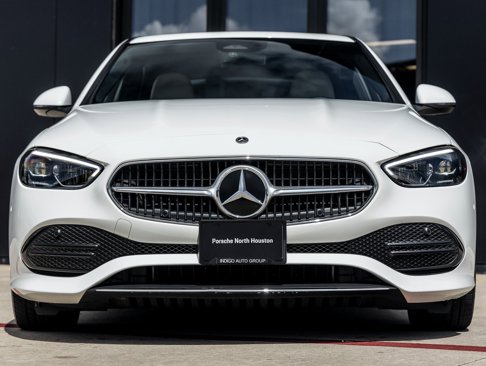 Used 2023 Mercedes-Benz C 300 4MATIC Sedan image 4