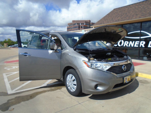 Used 2012 Nissan Quest S image 22