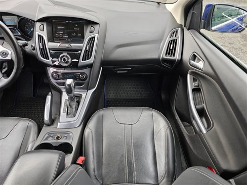 Used 2013 Ford Focus Titanium w/ Titanium Handling Pkg image 14