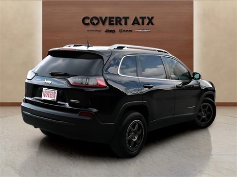 Used 2019 Jeep Cherokee Latitude Plus image 5