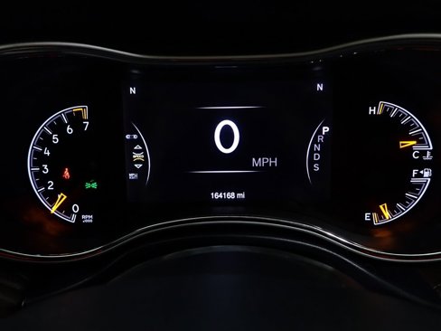 Used 2014 Jeep Grand Cherokee Overland image 25