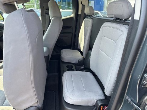 Used 2015 GMC Canyon W/T image 25