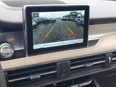 Certified 2022 Lincoln Corsair AWD w/ Premium Package image 17