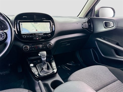 Used 2021 Kia Soul EX image 21