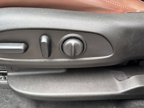 Used 2018 Buick Enclave Avenir image 25