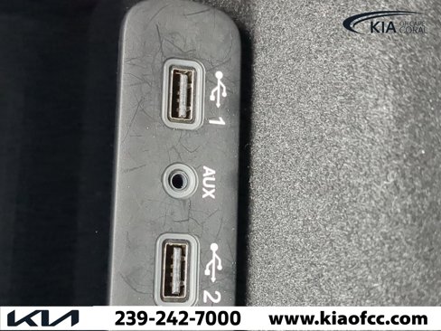 Used 2020 Dodge Charger SXT w/ Leather Interior Group image 19