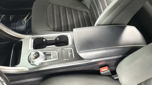 Used 2019 Ford Fusion SE image 31