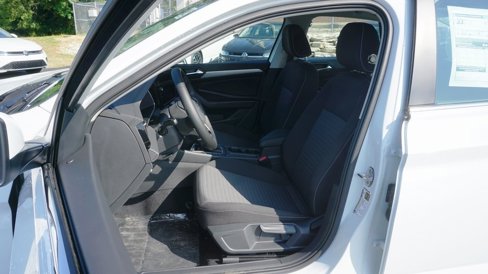 New 2025 Volkswagen Jetta S image 7