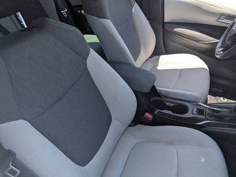Used 2021 Toyota Corolla LE w/ Carpet Mat Package (TMS) image 5