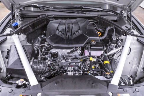 Certified 2025 Genesis G70 2.5T w/ Sport Prestige Package image 22