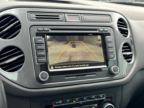 Used 2012 Volkswagen Tiguan SEL image 27