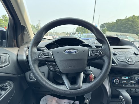 Used 2018 Ford Escape SE image 14
