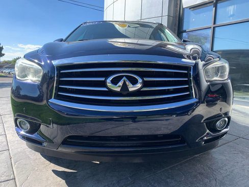 Used 2015 INFINITI QX60 AWD w/ Deluxe Touring Package image 2