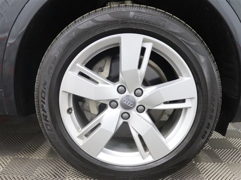 Used 2018 Audi Q5 2.0T Premium Plus w/ Premium Plus Package image 37