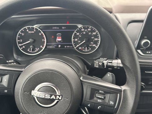 Used 2023 Nissan Rogue S image 19