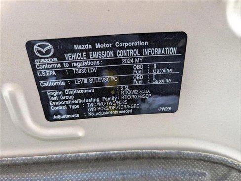 Used 2024 MAZDA MAZDA3 s image 25