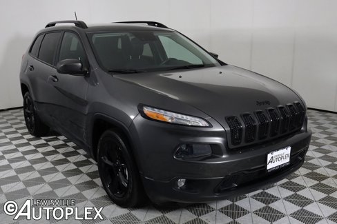 Used 2018 Jeep Cherokee Limited w/ Technology Group image 3