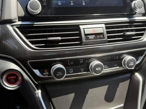 Used 2022 Honda Accord Sport image 13