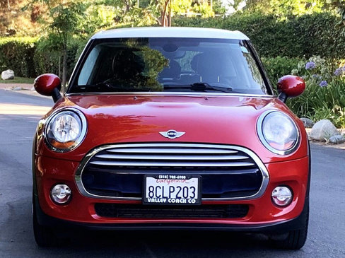 Used 2015 MINI Cooper 4-Door Hardtop image 11
