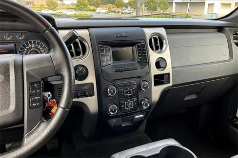 Used 2014 Ford F150 XLT w/ Equipment Group 302A Luxury image 9